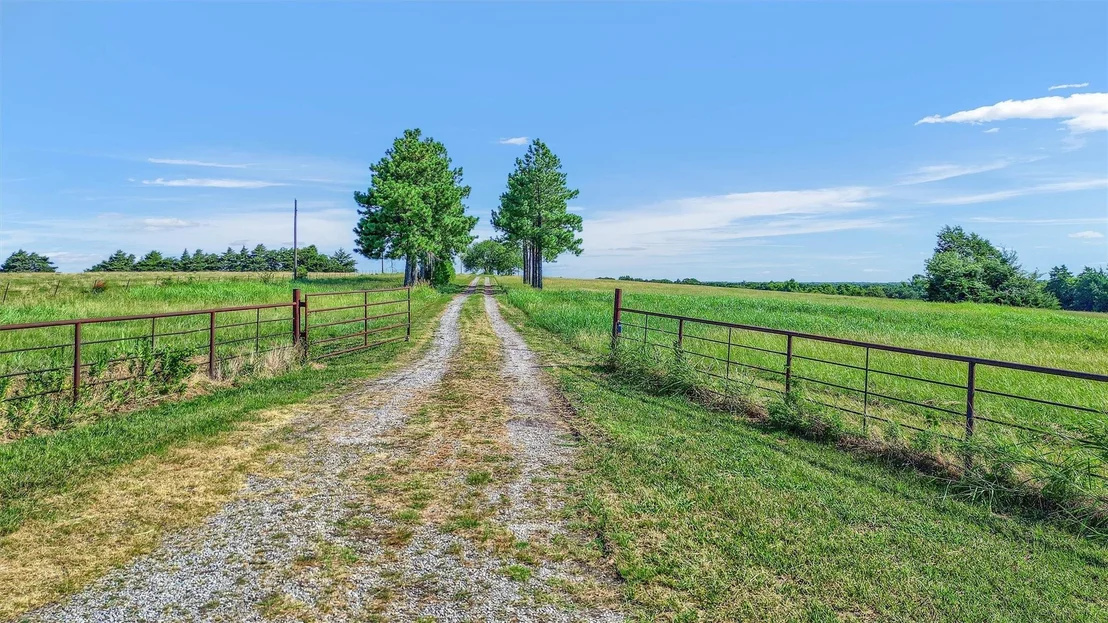 Photo of 1200 County Road 1215