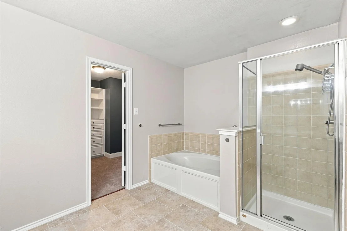 Photo of 2425 Glenhaven Drive