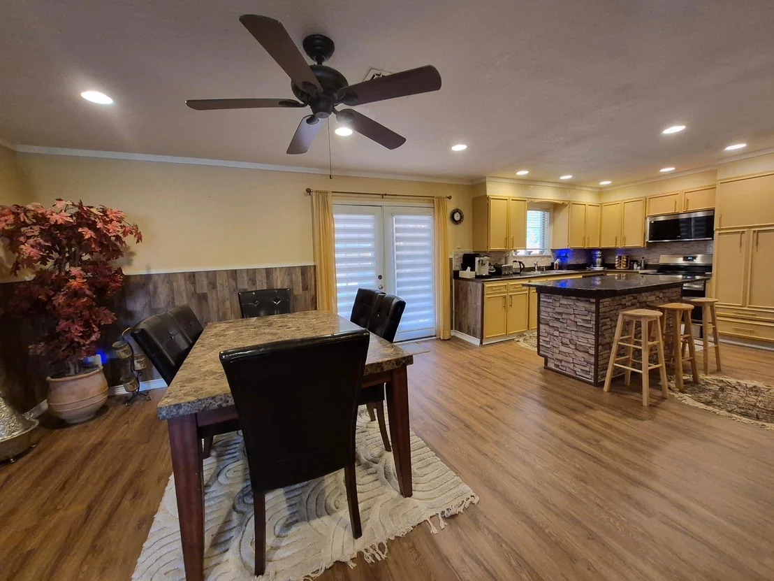 Photo of 2227 Hanover Drive