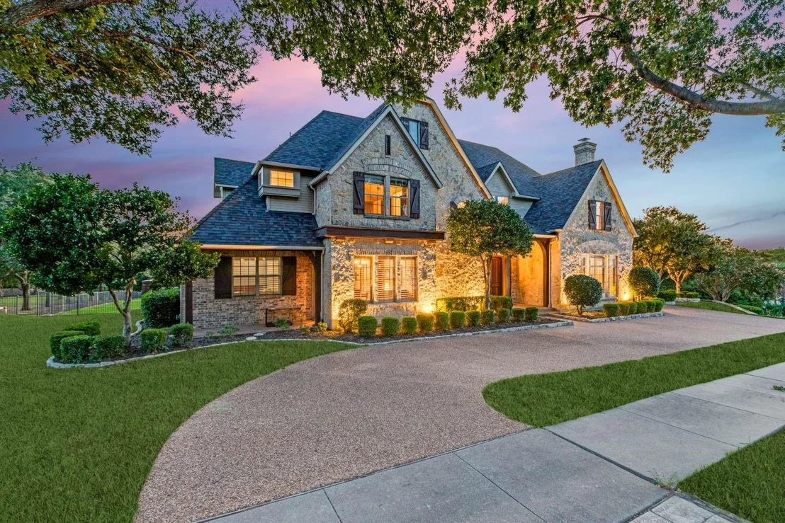 Photo of 403 Creekside Drive