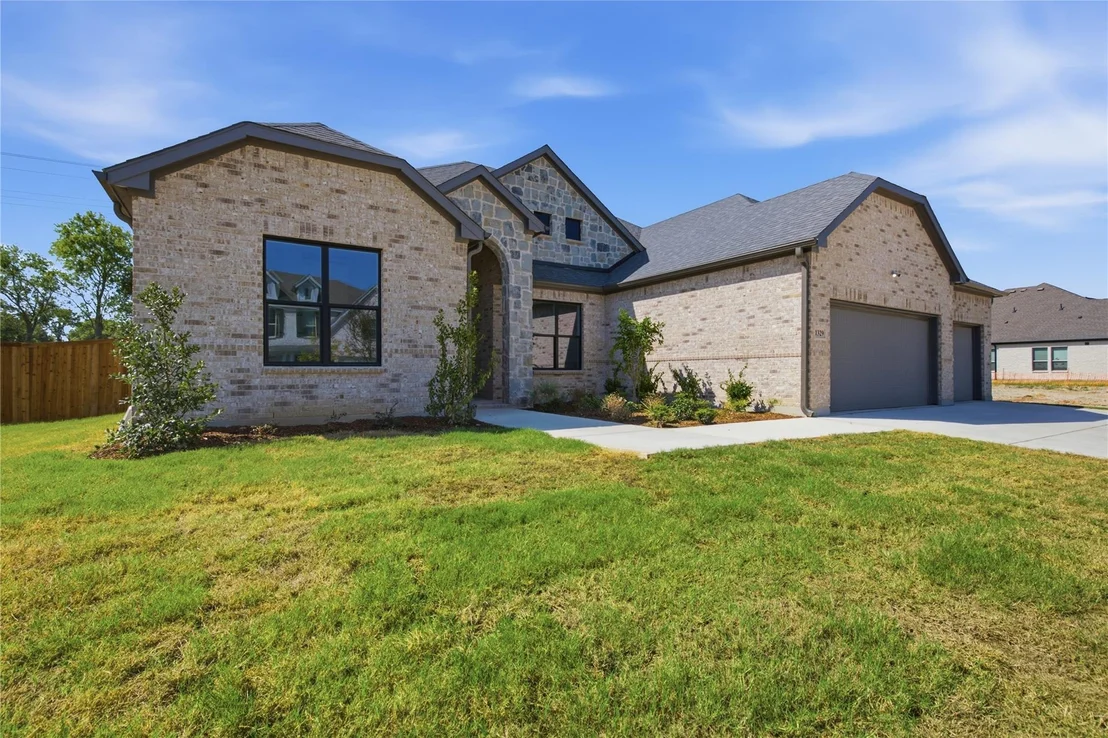 Photo of 1329 Benjamin Trail