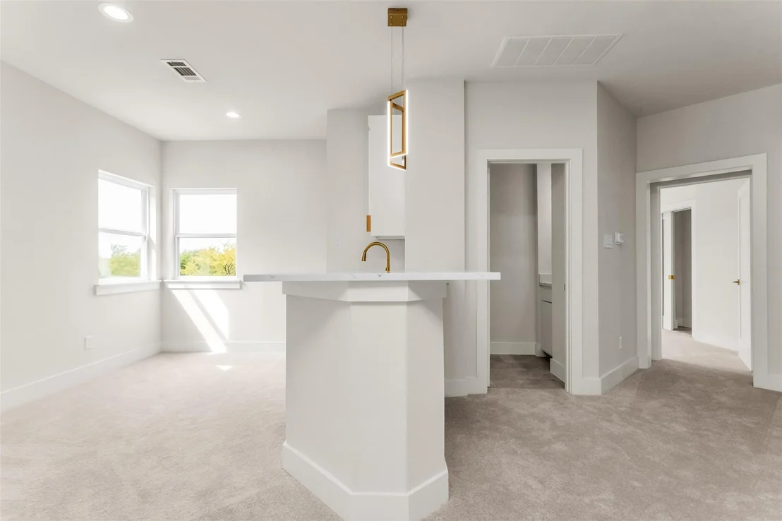 Photo of 13095 Broadhurst Drive