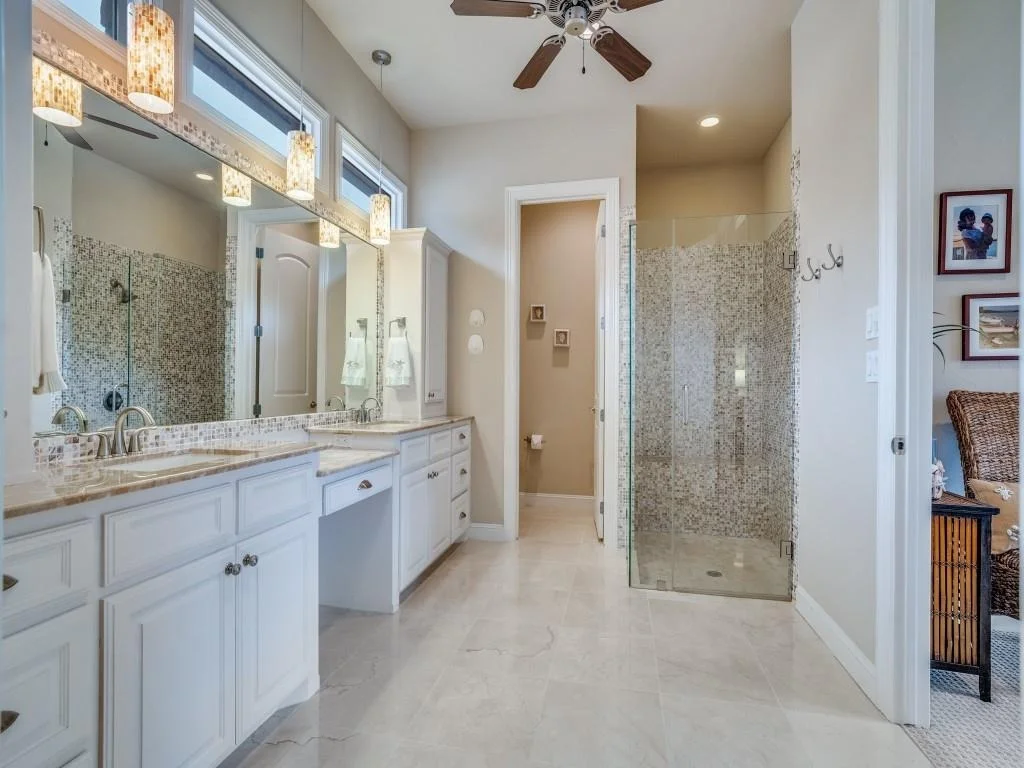 Photo of 7033 W Hells Gate Drive