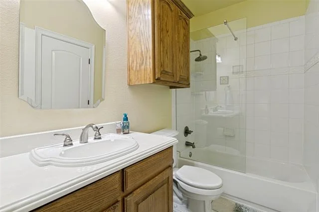 Photo of 1290 Fox Lane