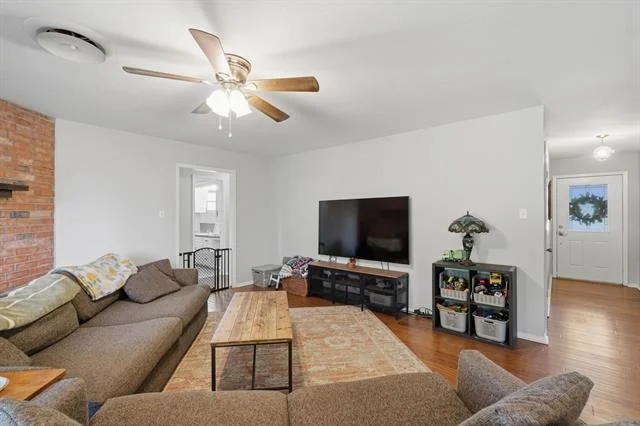 Photo of 2257 Brenda Lane