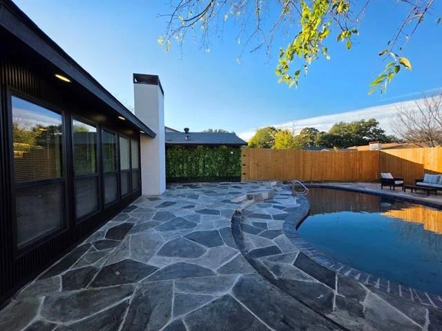 Photo of 1616 Aurora Drive