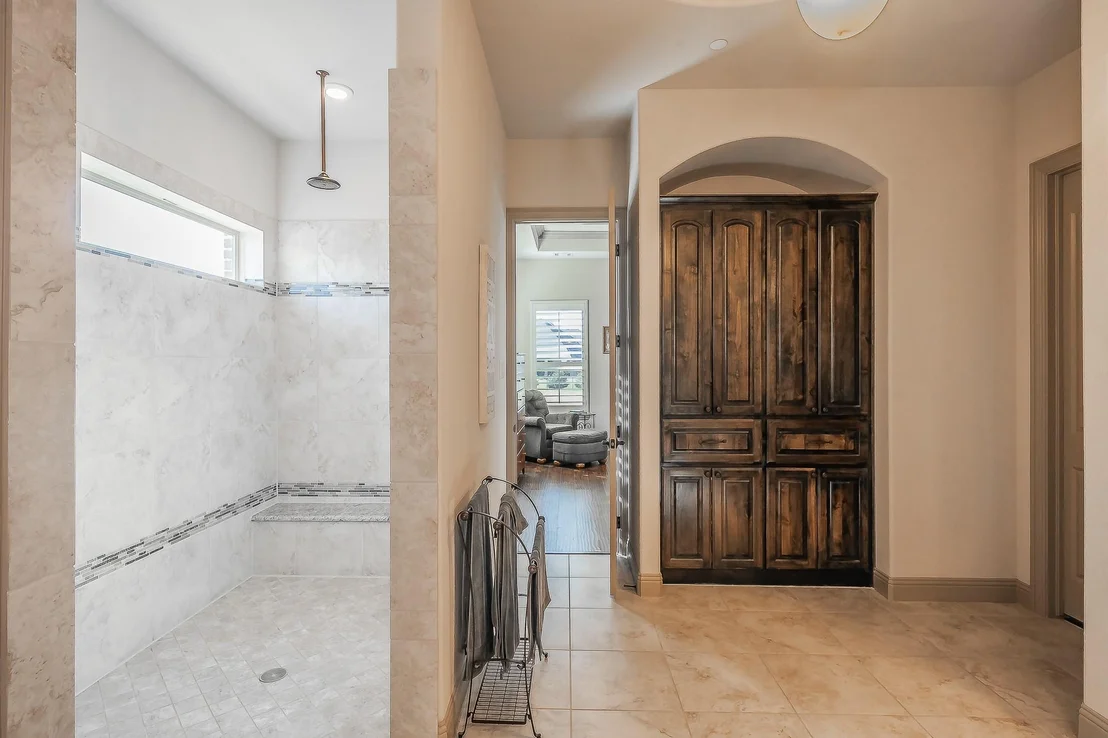 Photo of 1215 Galway Drive