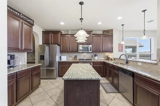 Photo of 1029 Albany Drive