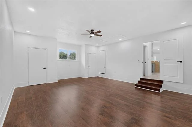 Photo of 550 Glen Oaks Boulevard