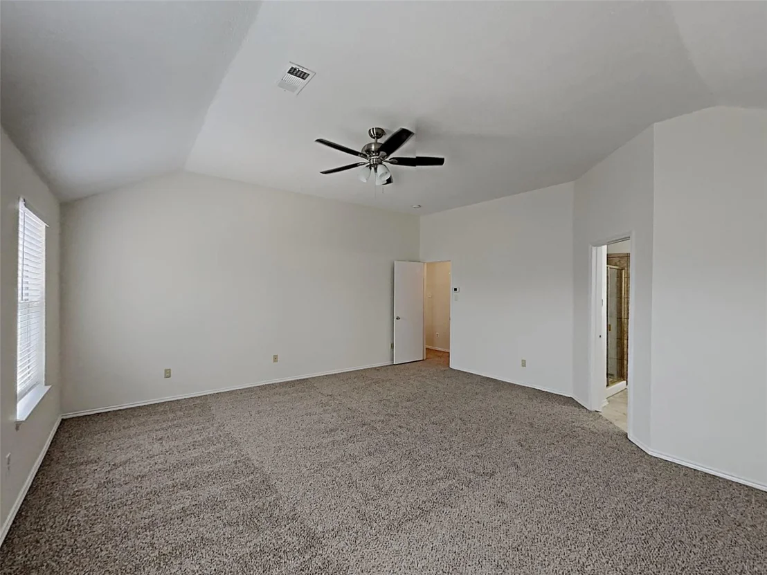 Photo of 8212 Dynasty