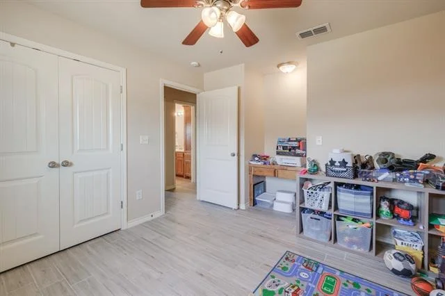 Photo of 101 Sugarberry Avenue