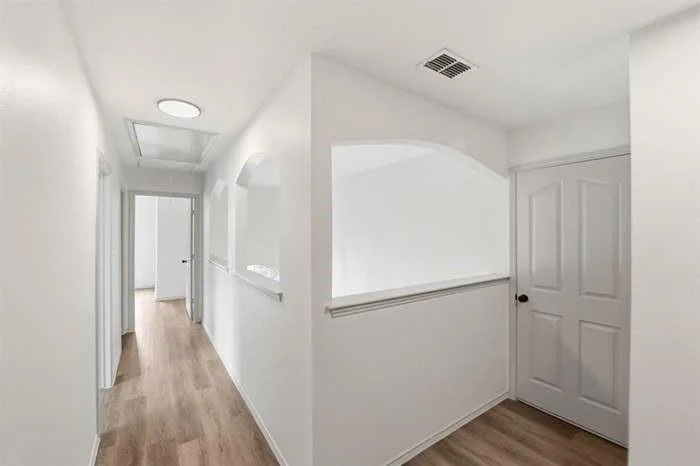 Photo of 5953 Hillview Drive