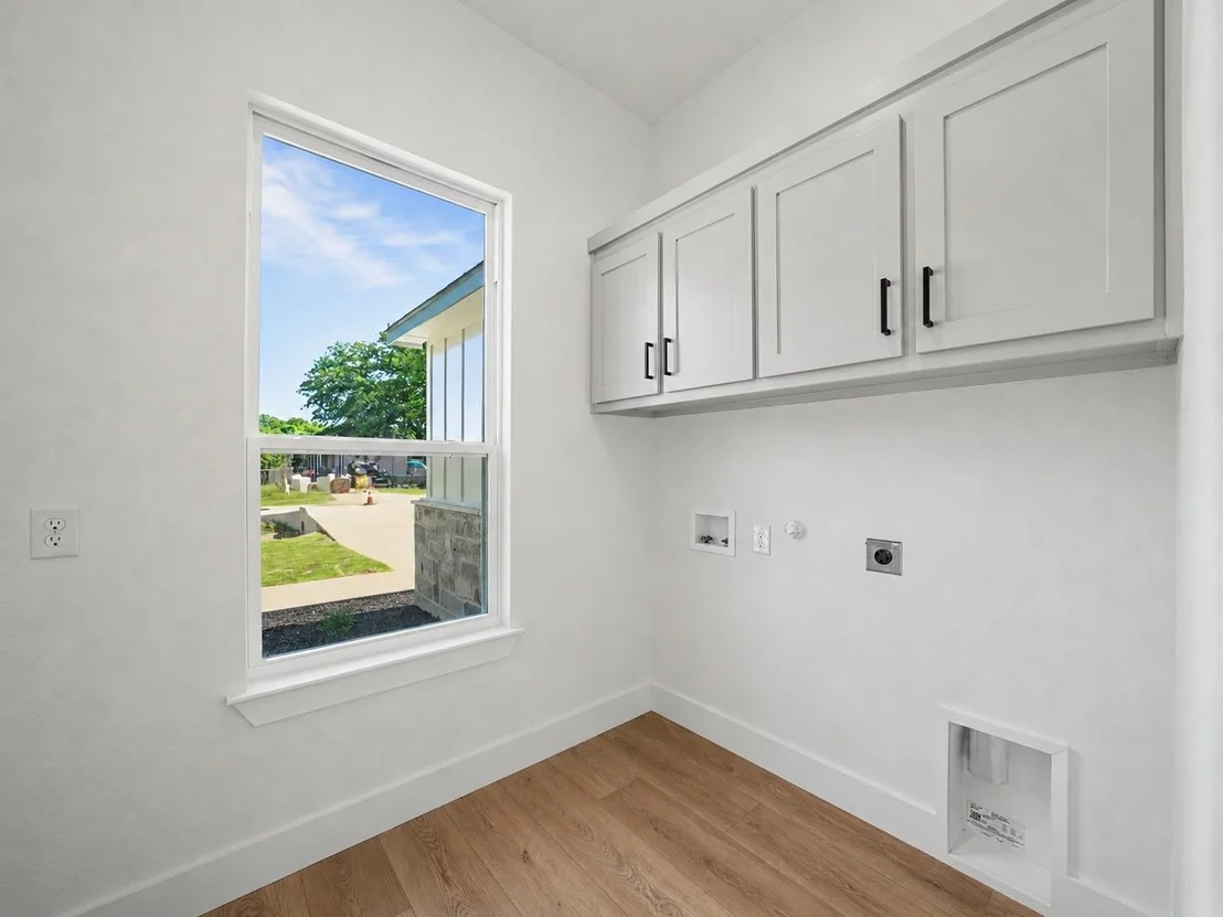 Photo of 115 Dennis Drive