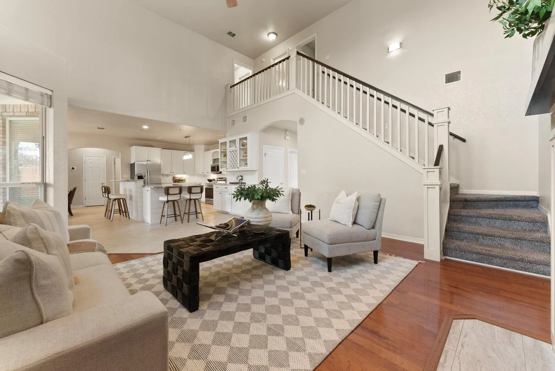 Photo of 4012 Creekview Trail