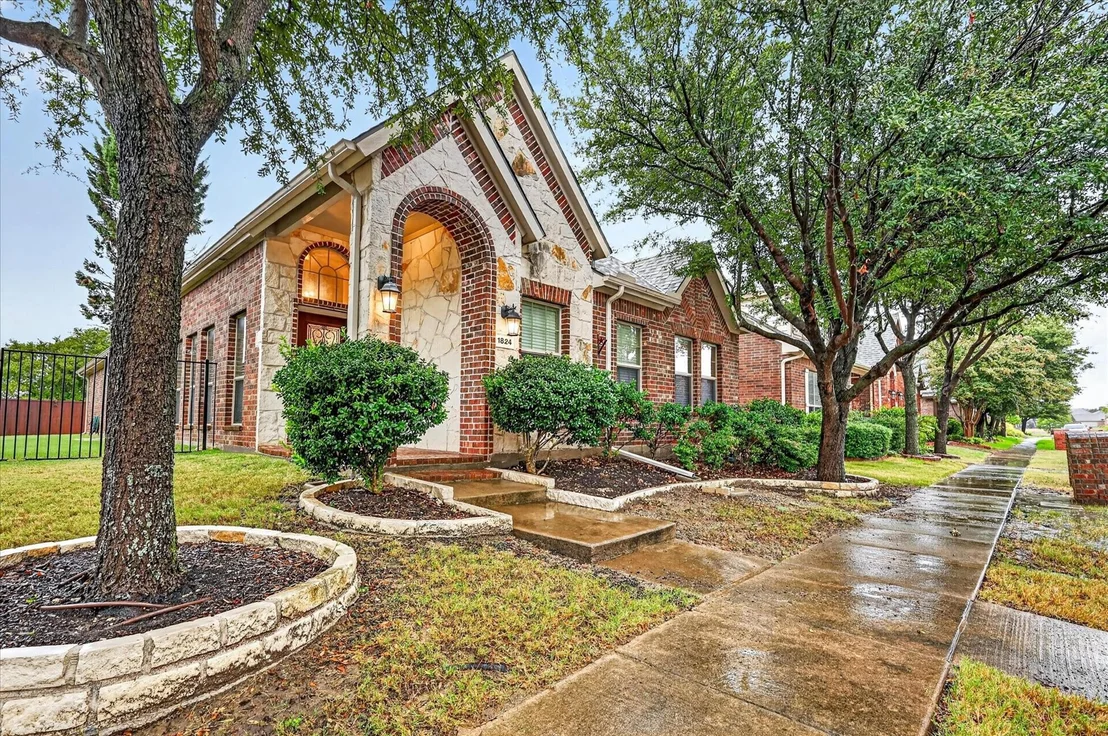 Photo of 1824 Harlequin Place