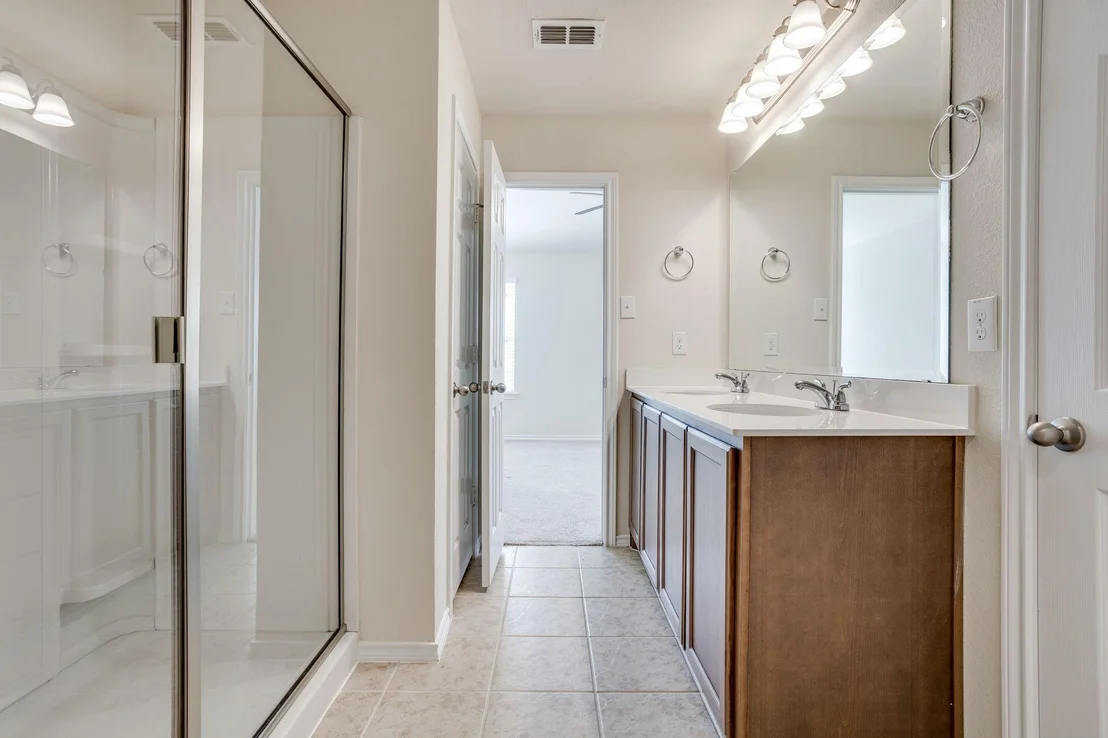 Photo of 209 Balcones Drive