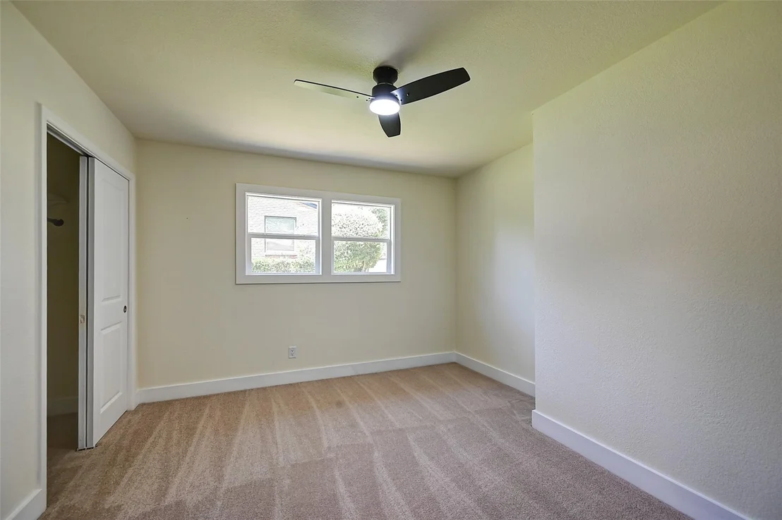 Photo of 3900 Pelham Road