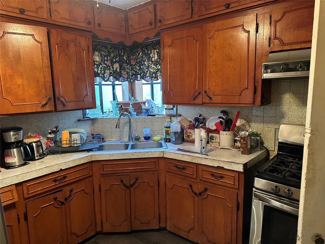 Photo of 7805 Wanebe Drive