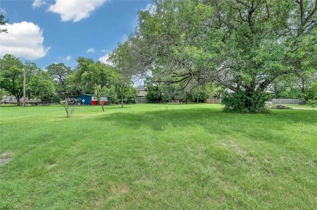 Photo of 538 River Park Road