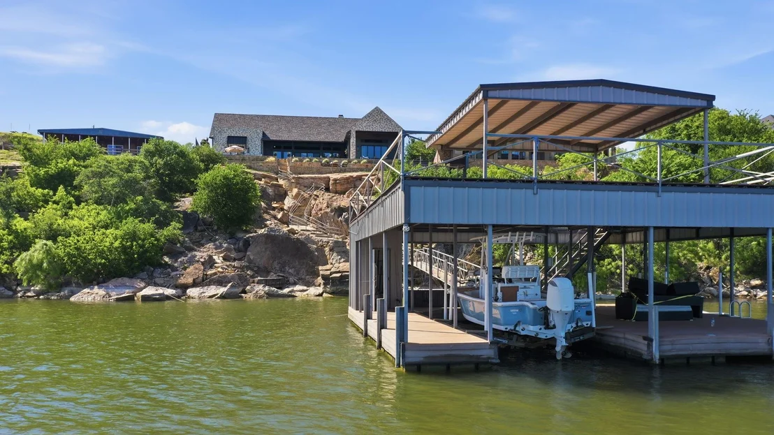 Photo of 5405 Edgewater Drive