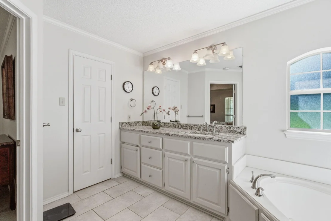 Photo of 3309 Storey Lake Drive