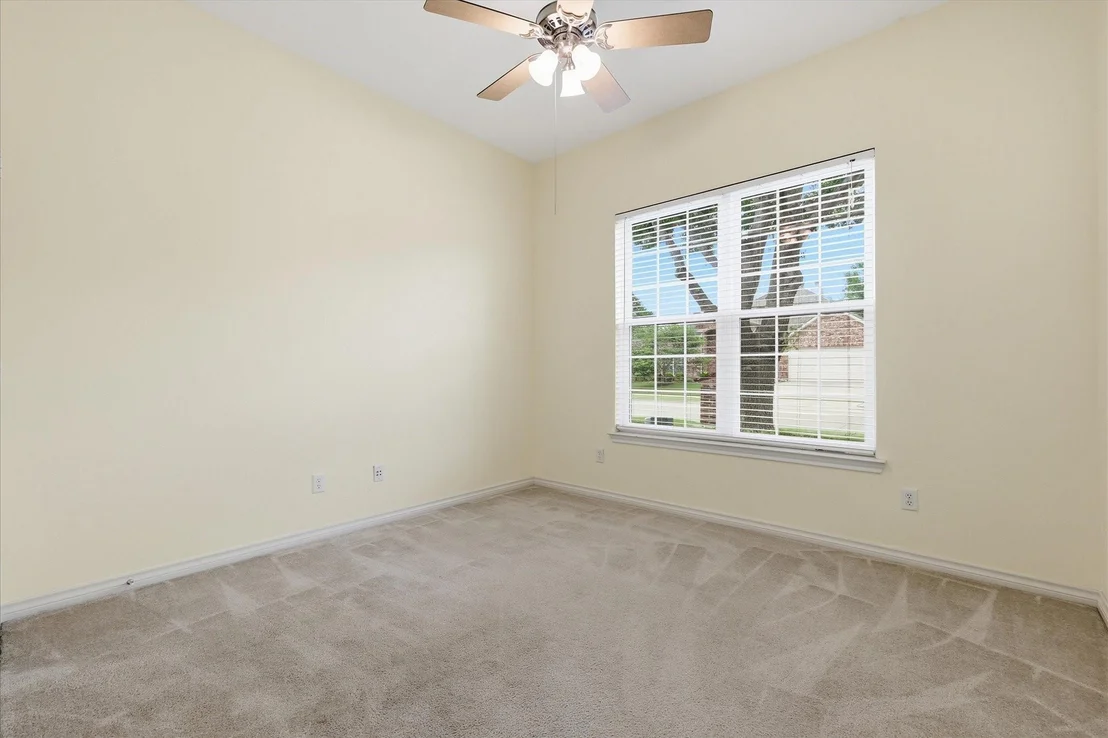 Photo of 5405 Parkplace Drive
