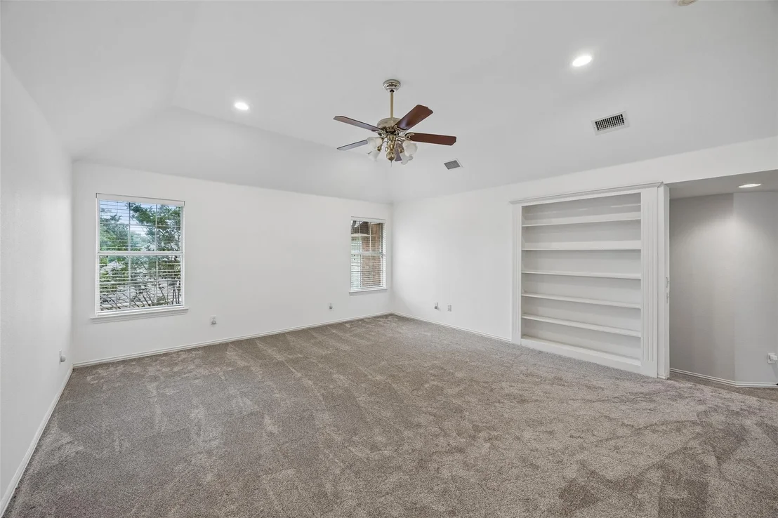 Photo of 2701 Oates Drive
