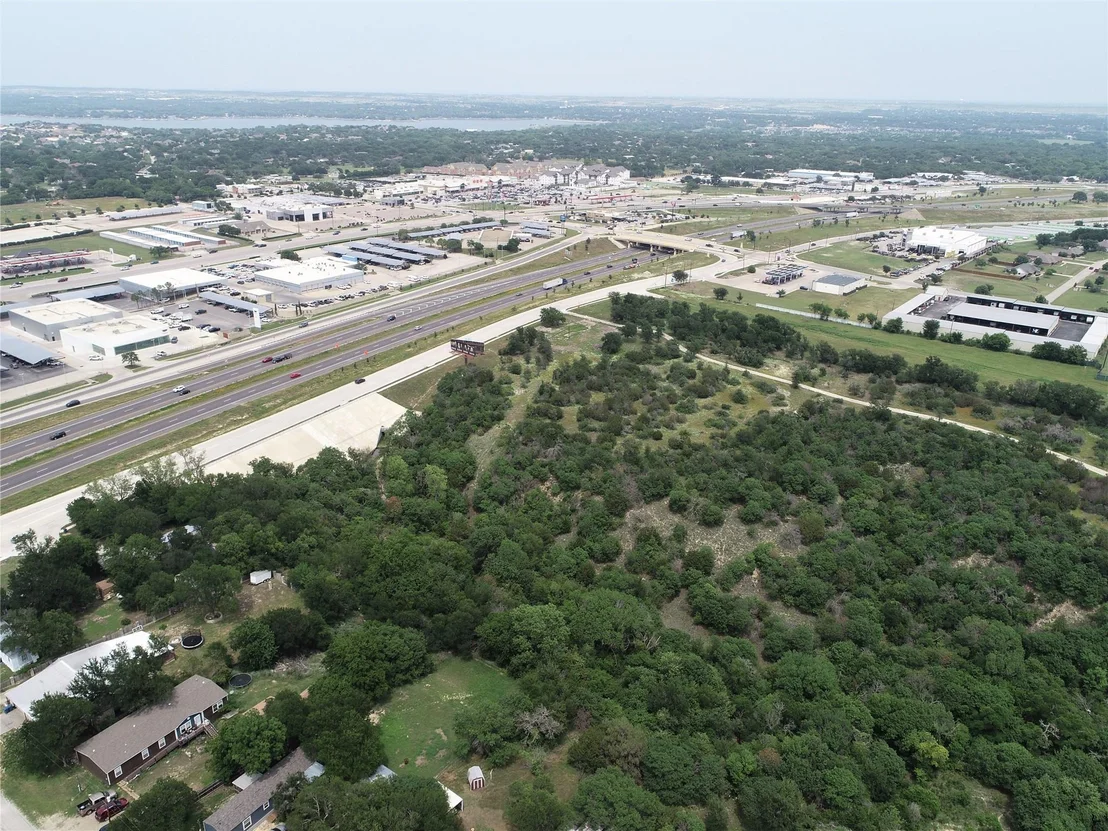 Photo of Unit RES at 3104 E Interstate 20