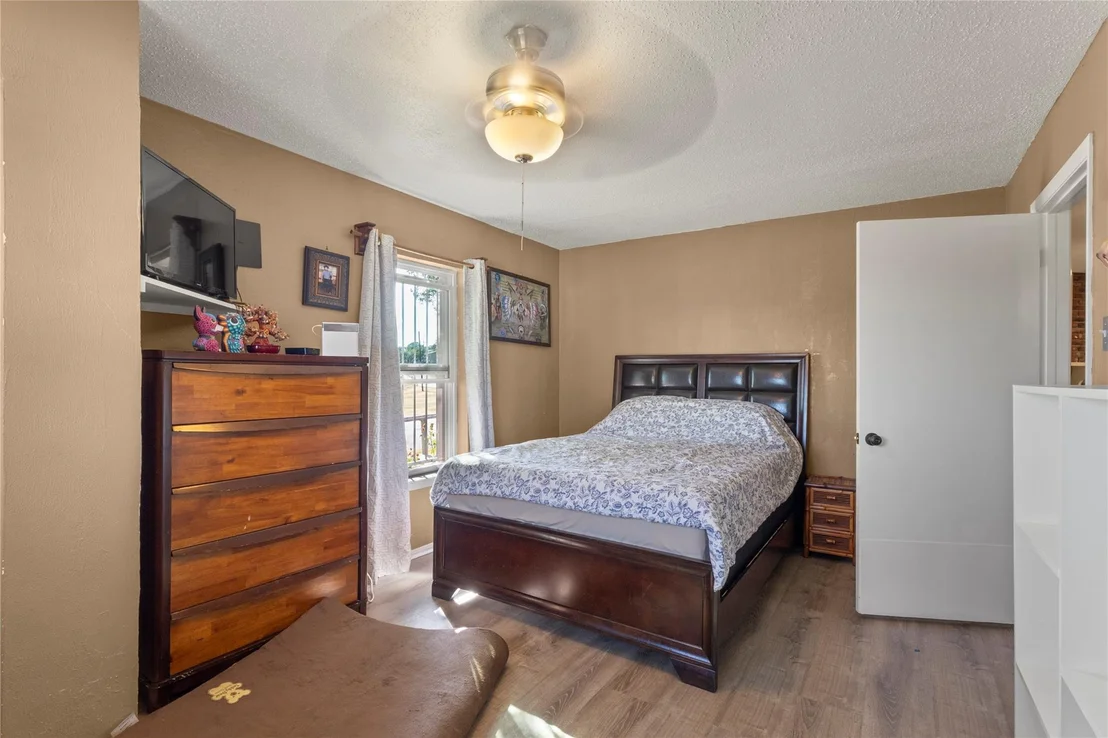 Photo of 1646 Savage Drive