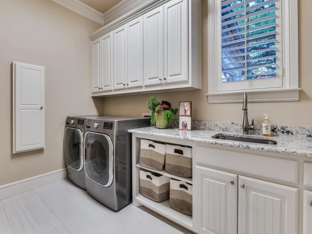 Photo of 701 Regency Court