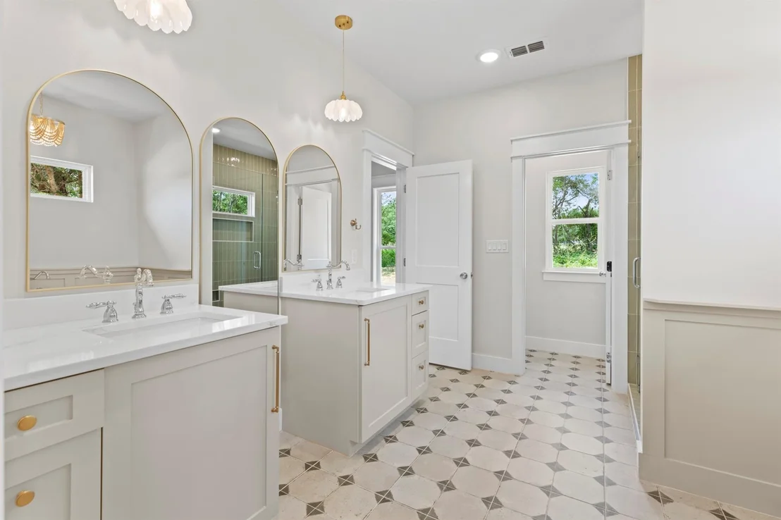 Photo of 17300 Woodcrest Circle