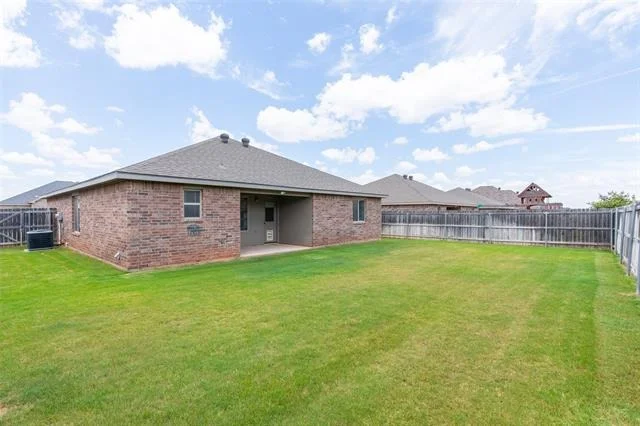 Photo of 7025 Jennings Drive
