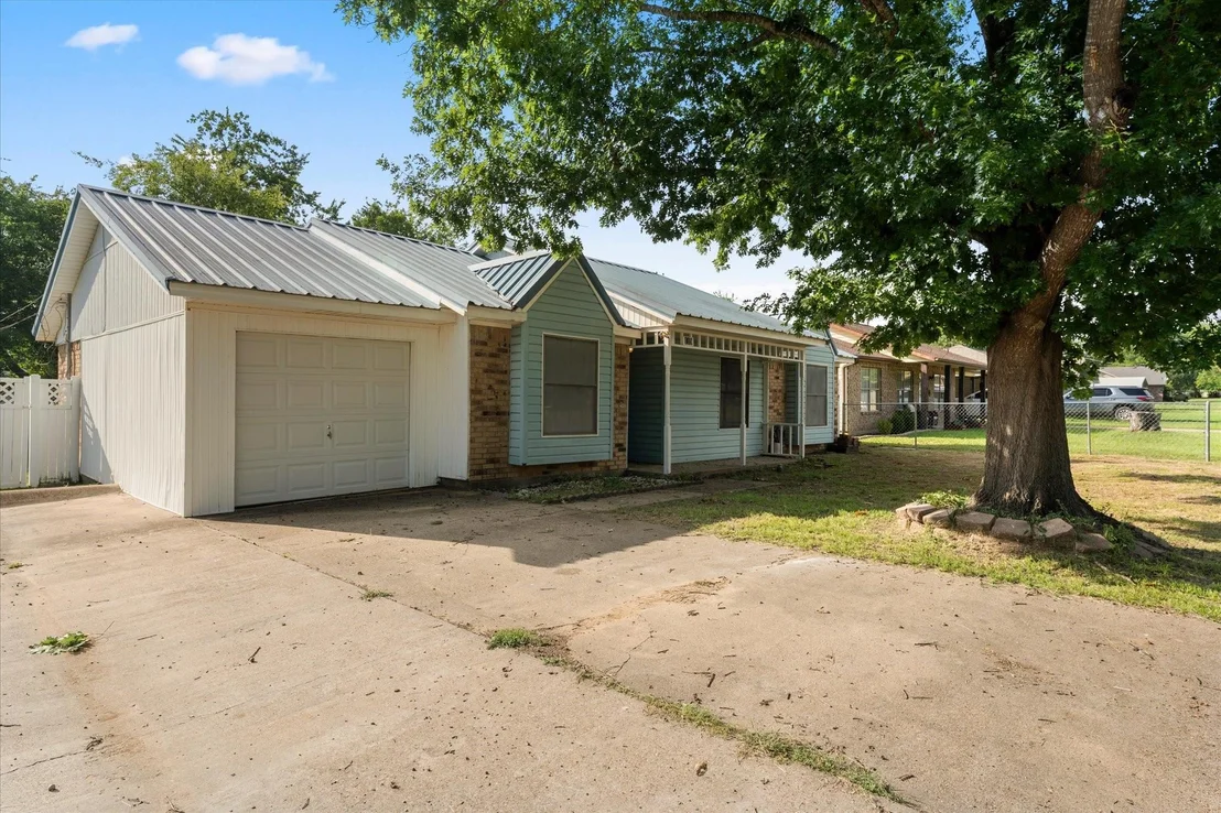 Photo of 119 Mcanally Drive
