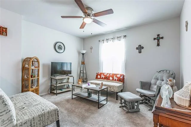 Photo of 607 Clear Creek Court