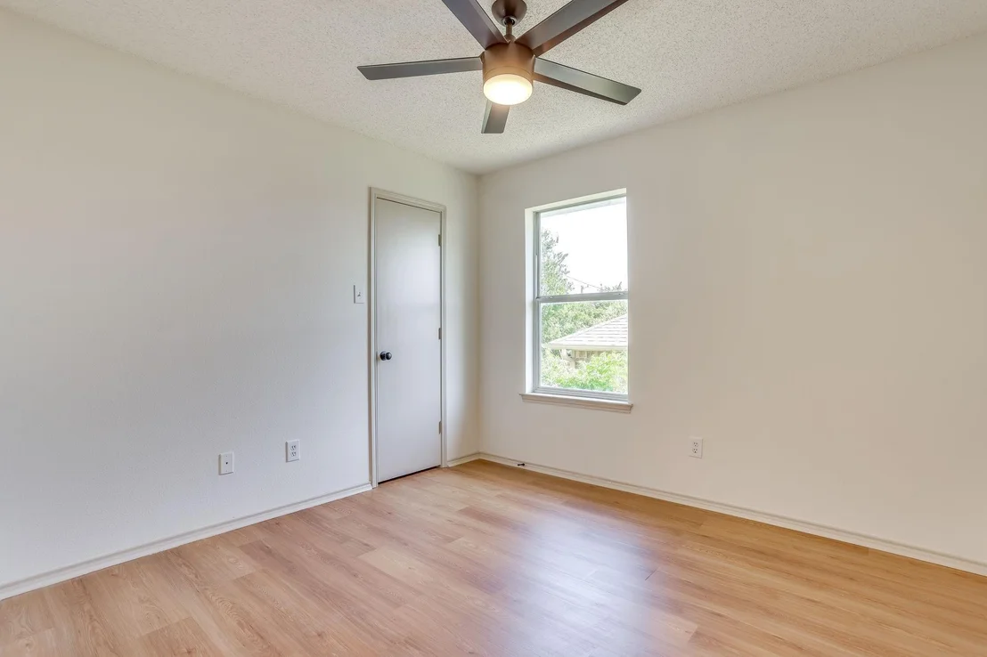Photo of 912 Blue Ridge Drive