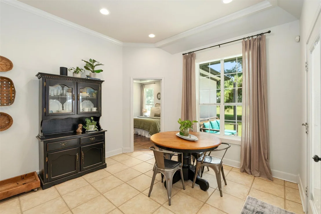 Photo of 1109 Robbins Road