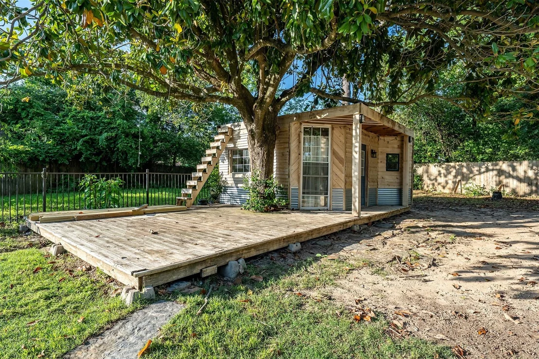 Photo of 3020 Meadowlark