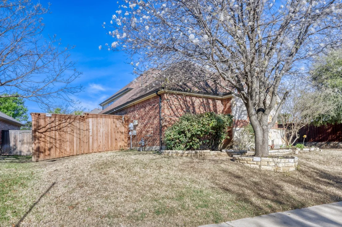 Photo of 6911 Bradford Estates Drive