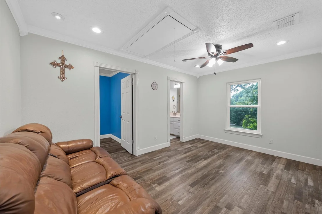 Photo of 1701 Baylor Avenue