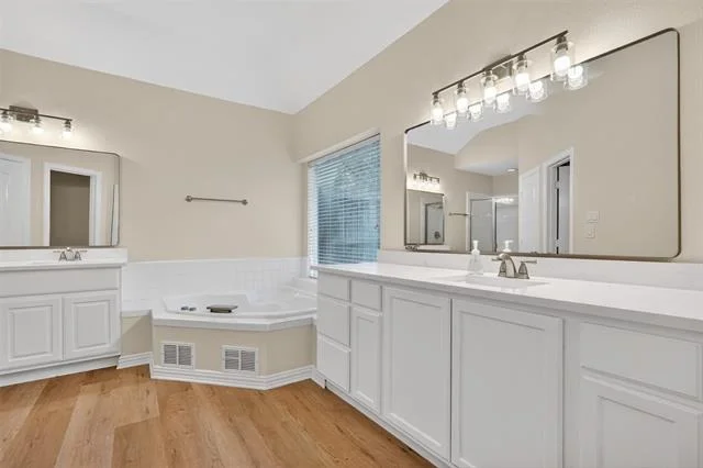 Photo of 6864 Bushnell Drive