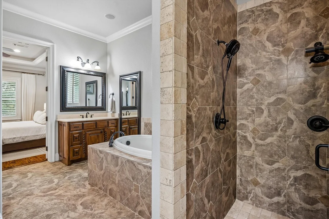 Photo of 512 Clear Vista Drive