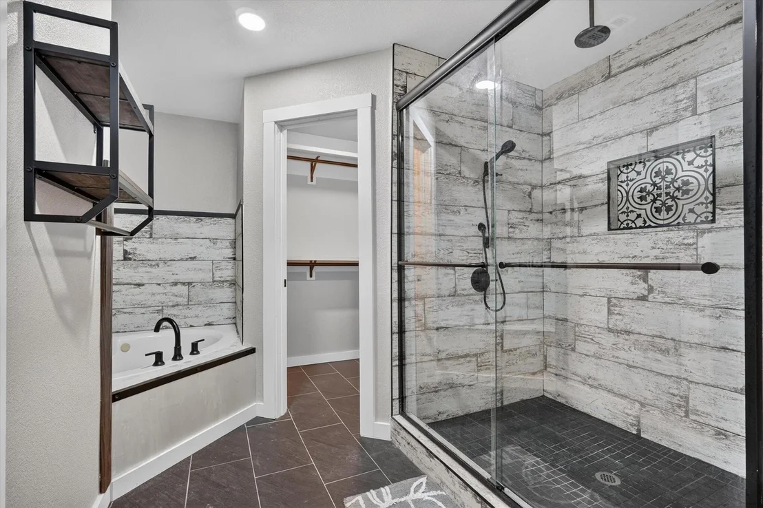 Photo of 4041 Burleson Retta Road