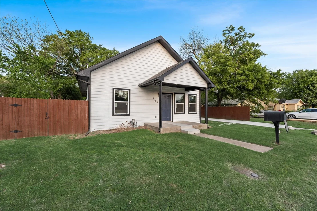 Photo of 1014 Trinity Street