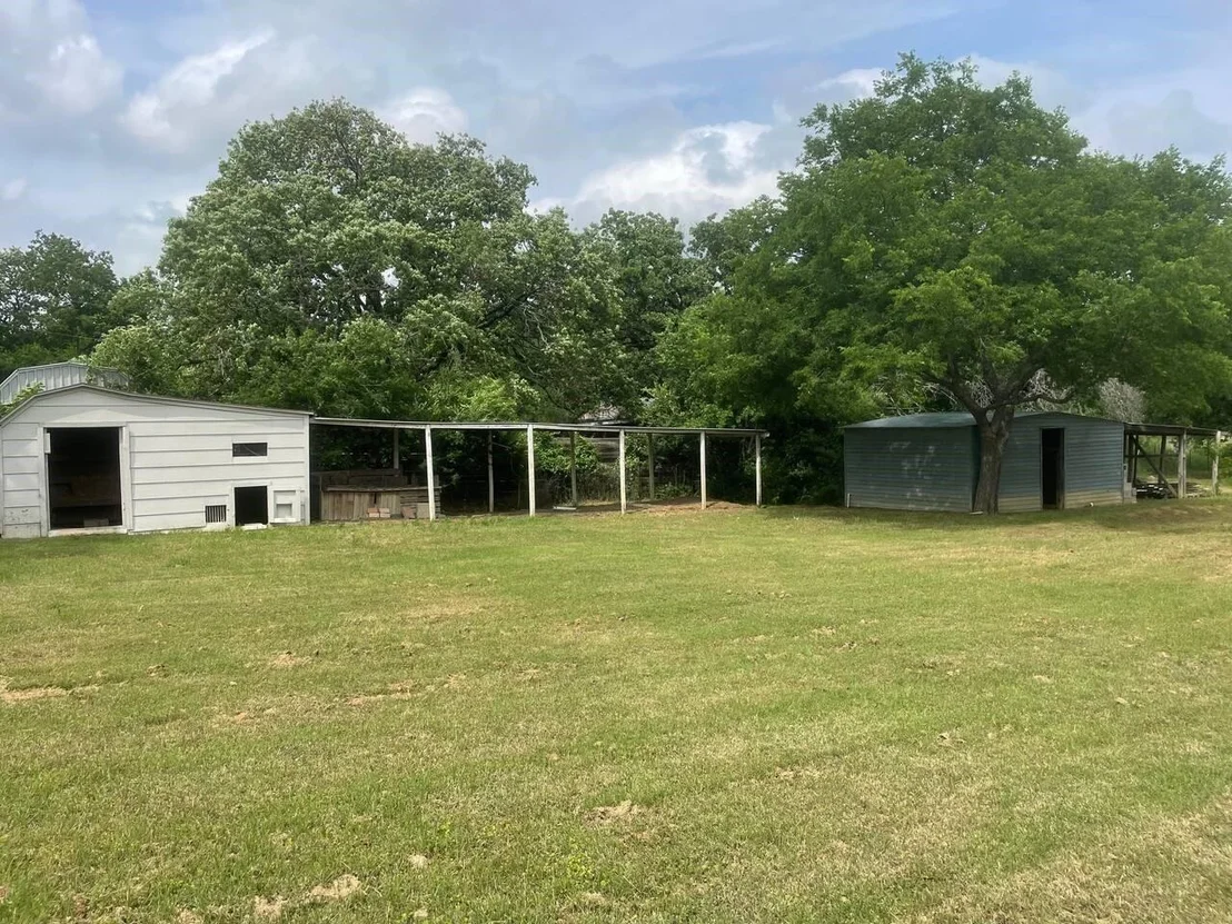 Photo of 4918 Farris Road