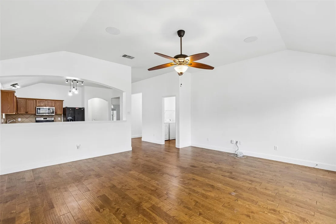 Photo of 413 Sandy Lane