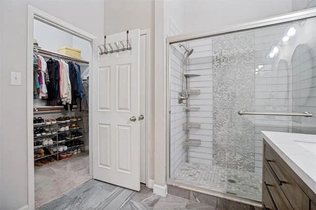 Photo of 3901 Denridge Lane