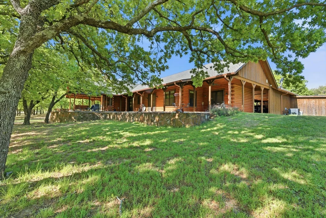 Photo of 2197 Netherly Lane