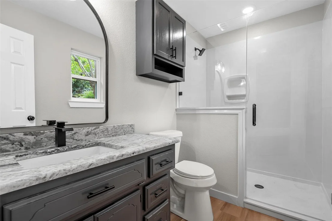 Photo of 139 Cresthill Circle
