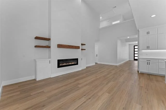 Photo of 3825 Williamsburg Drive