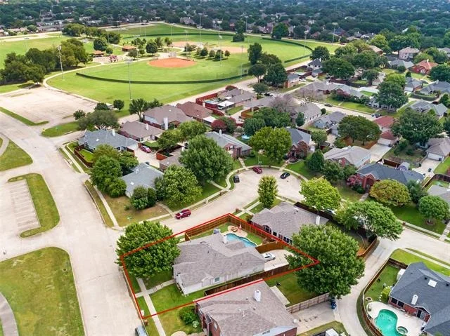 Photo of 741 Whitman Drive